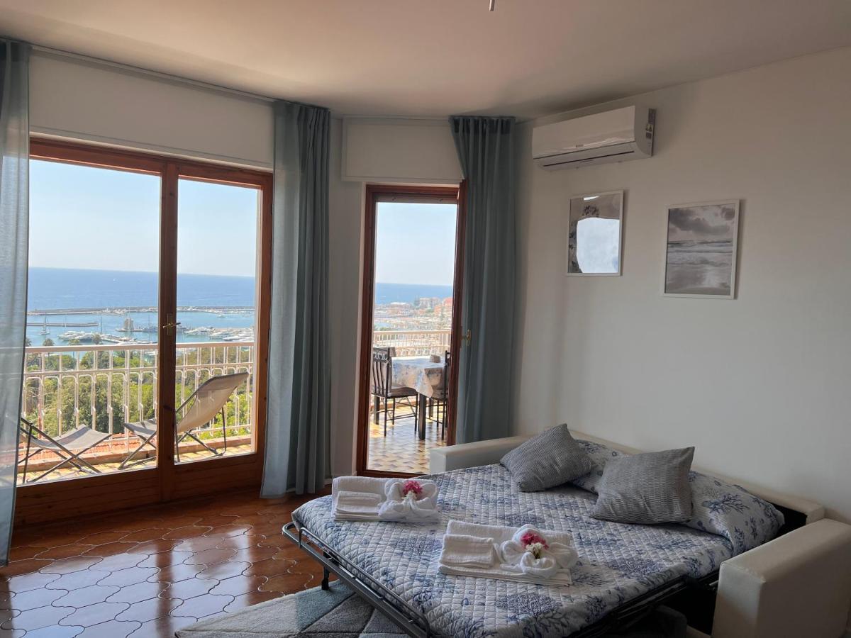 Special Home Vista Mare E Parcheggio Privato Sanremo Exterior foto